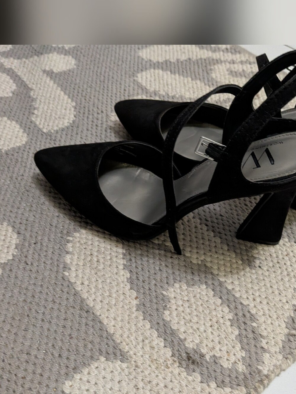 Women's Black Strappy Pointed-Toe Heels